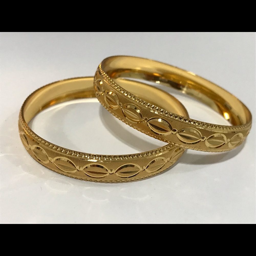 Bangle - Picture 4 of 5